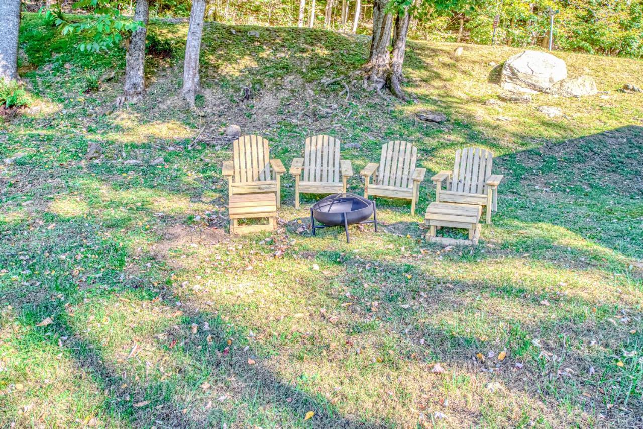 Chipmunk Lane Villa Maggie Valley Exterior photo